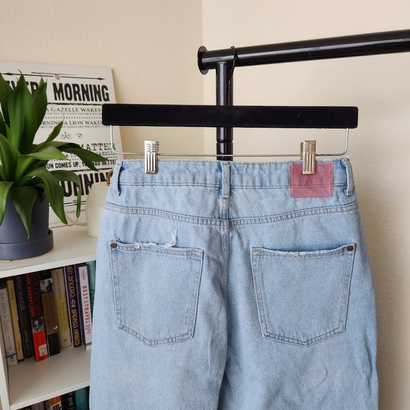 Zara Frayed Hem Straight Leg Jeans - Picture 5 of 5